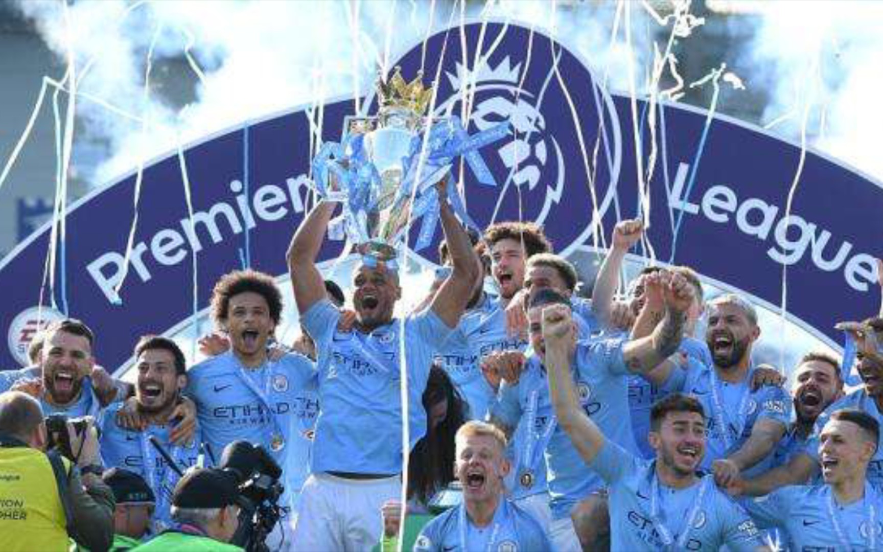 队的引援策 队的引援策